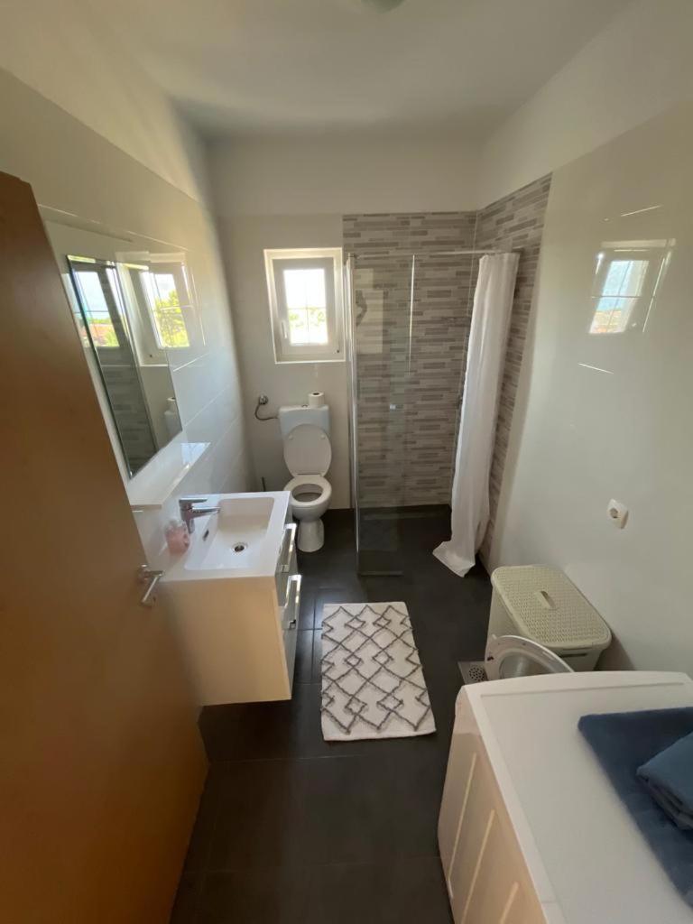 Apartman Sunset Ražanac Exteriör bild